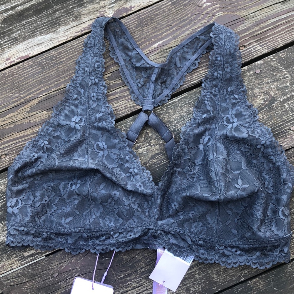 Brand ew with tags Savage X lace bralette